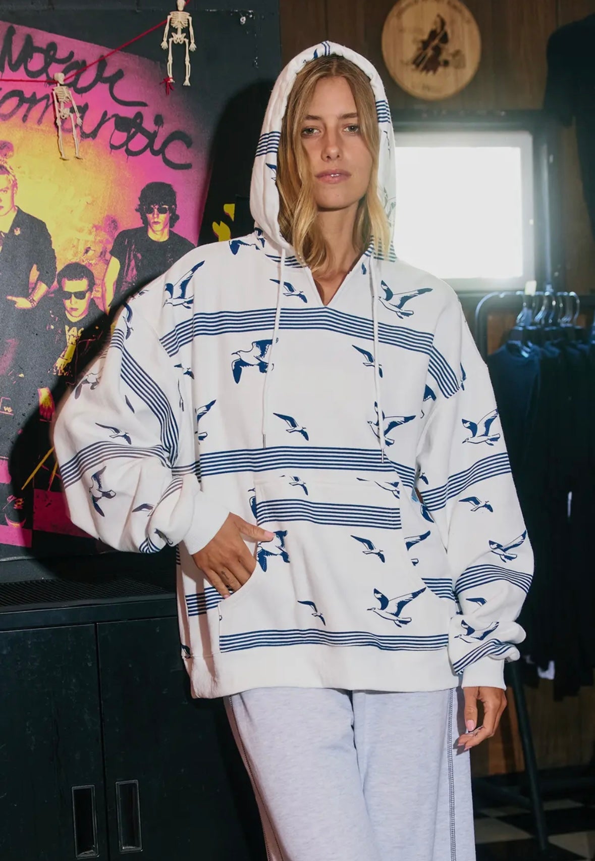 Stripe and Birds Print Oversized Hoodie